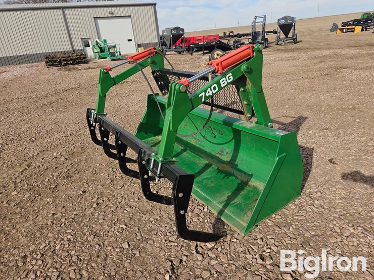 2023-john-deere-740-image-1