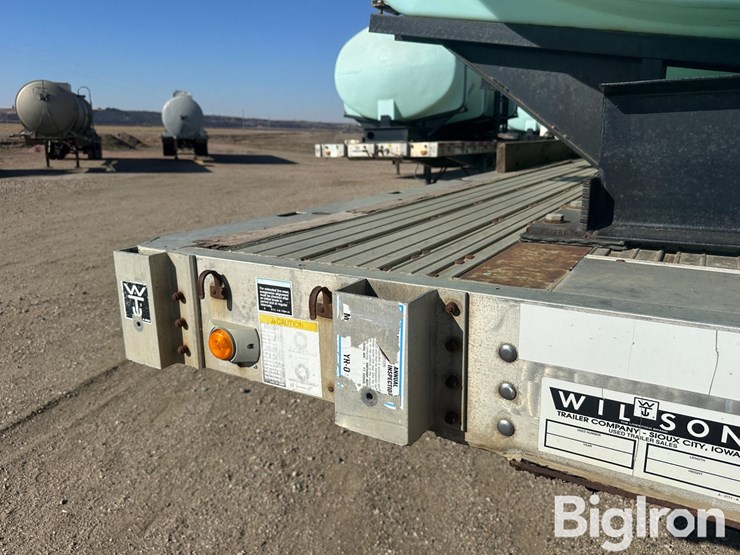 1997-wilson-cf-900-image-12