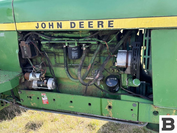 john-deere-2840-image-35
