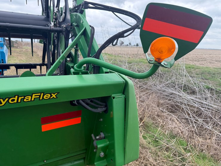 2013-john-deere-630f-image-7