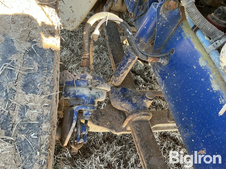 2001-freightliner-fl112-image-19