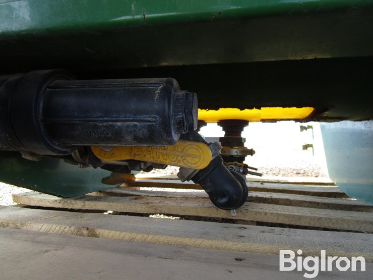 john-deere-8335r-image-17