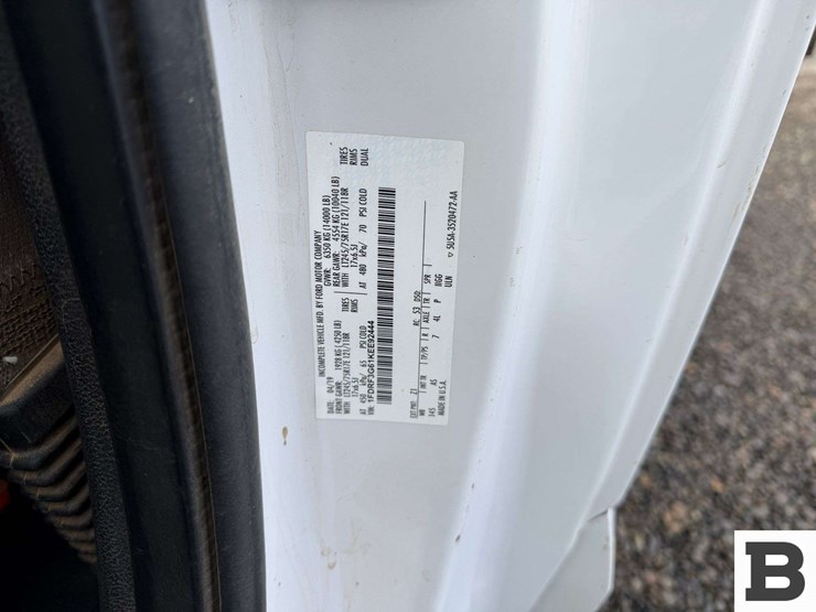 2019-ford-f350-image-27