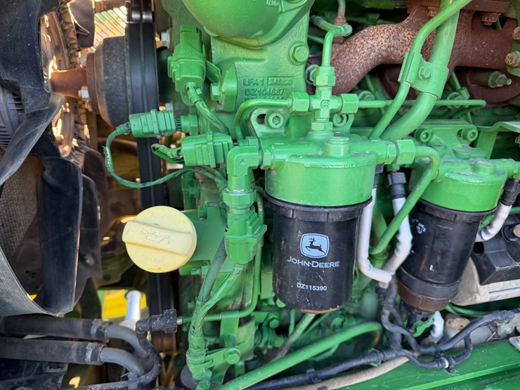 2017-john-deere-6120m-image-58