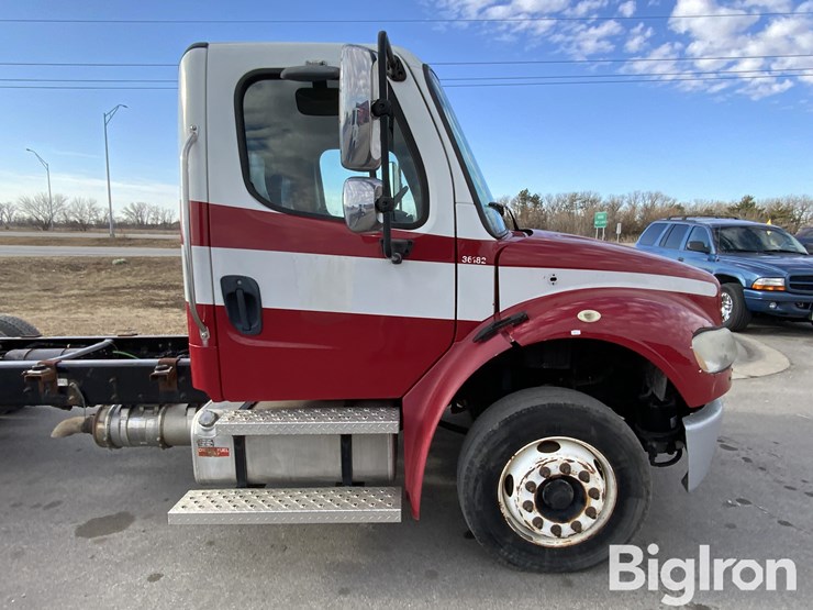 2009-massey-ferguson-730-image-16