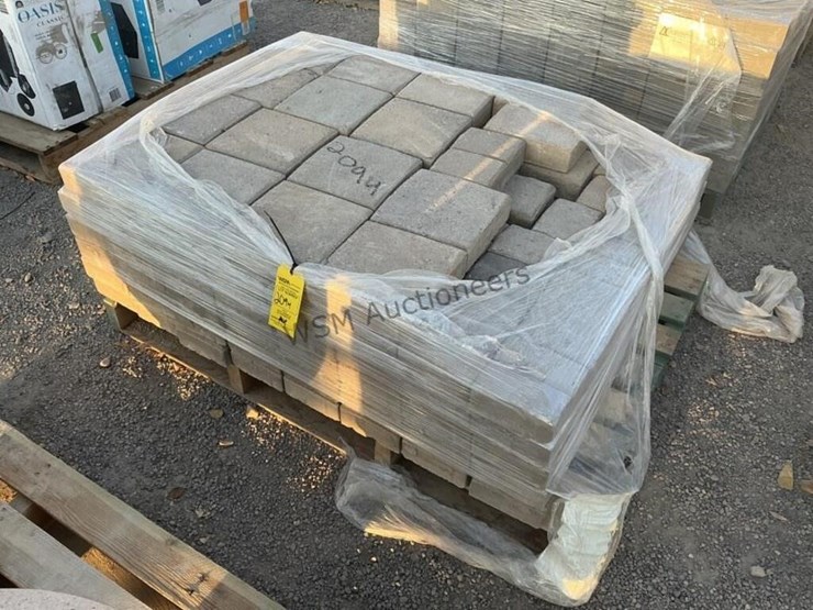 pallet-of-stone-pavers-image-2