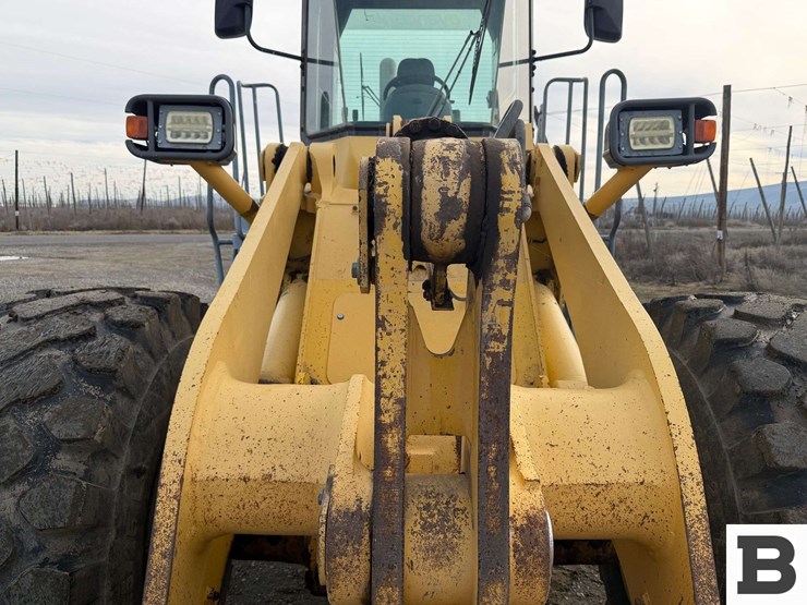 2001-komatsu-wa380-3-image-17