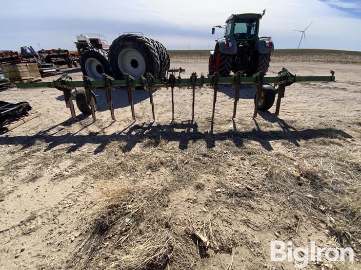 john-deere-11-image-6