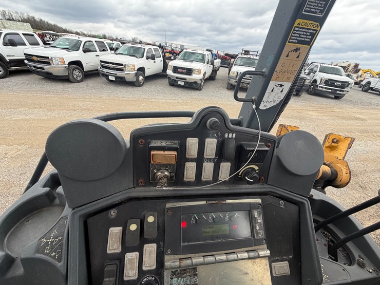 deere-310sj-image-17