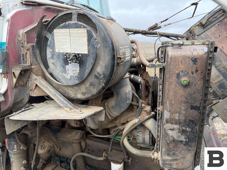 1980-ford-9000-image-10