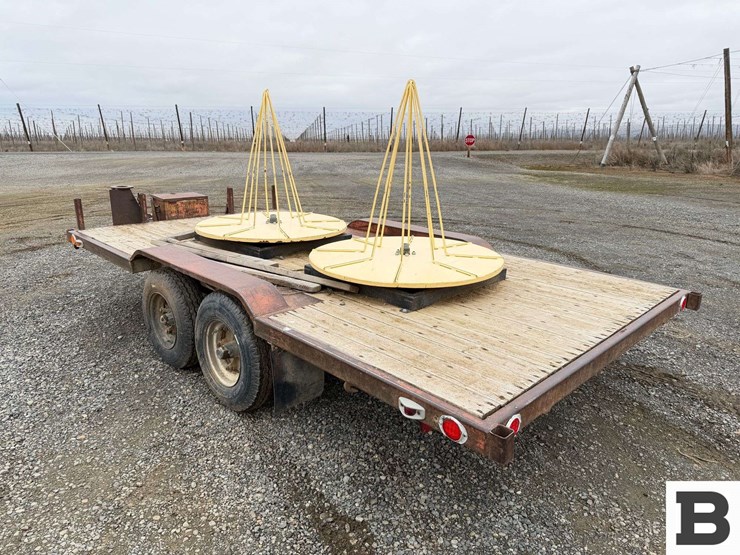 1969-custom-trailer-image-3