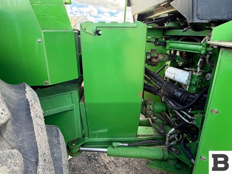 john-deere-8960-image-65