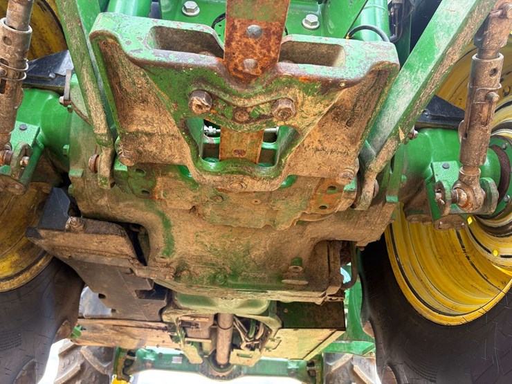 2024-john-deere-5095m-image-10