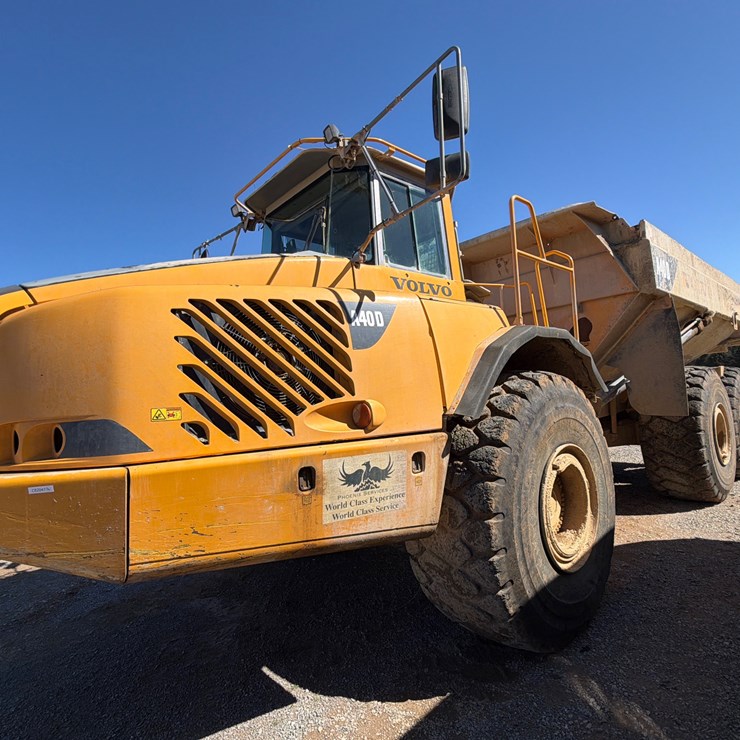 VOLVO A40D