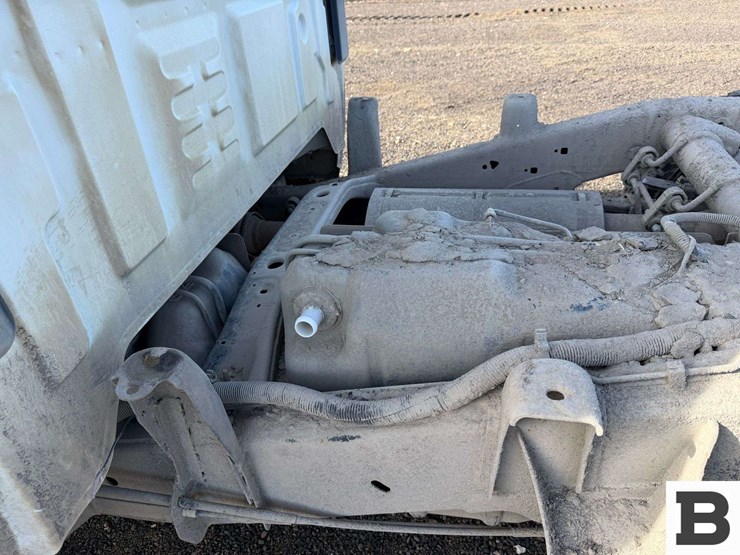 2018-chevrolet-silverado-3500-image-13