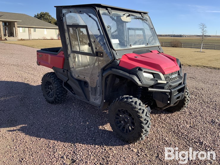 2020-pioneer-1000-image-3