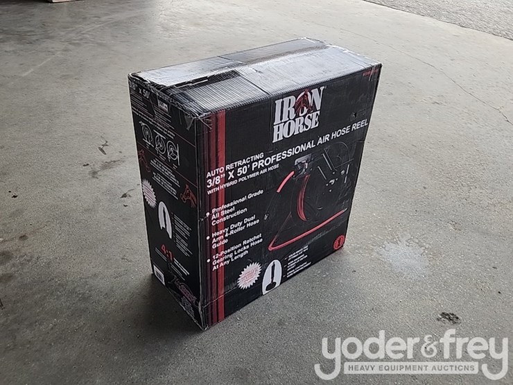 unused-3/8"-x-50'-iron-horse-auto-air-hose-reel-image-4