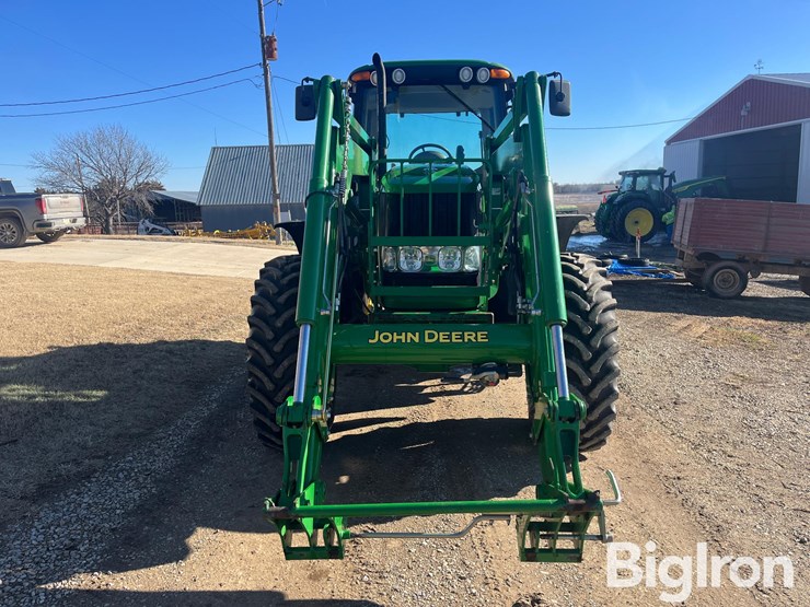 2009-john-deere-7130-image-2