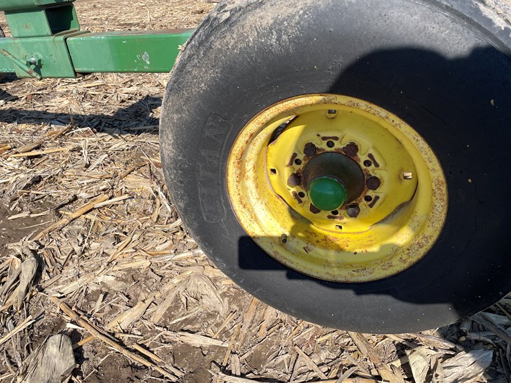 #7409-•-john-deere-running-gear-head-cart-(bloomer,-wi)-image-14
