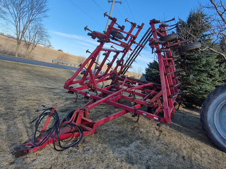 case-ih-4800-image-3