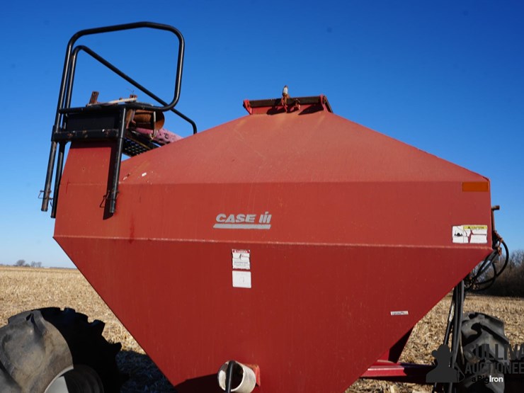 case-2300-air-cart-image-12