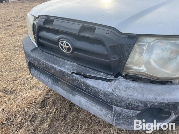 2005-toyota-tacoma-image-10