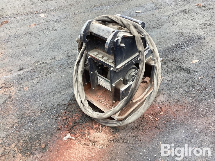 2012-bobcat-e35-image-3