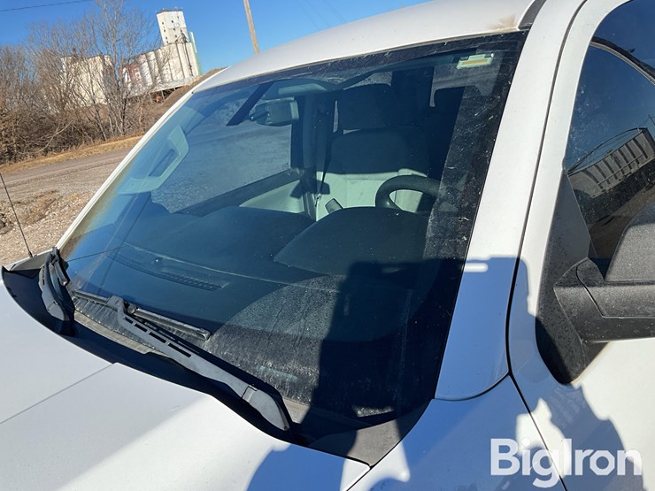 2016-chevrolet-silverado-1500-image-13