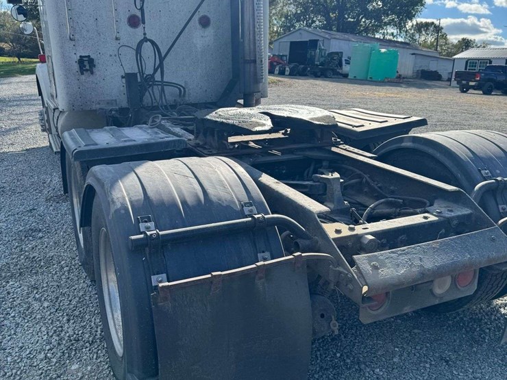 2000-kenworth-t800-image-34