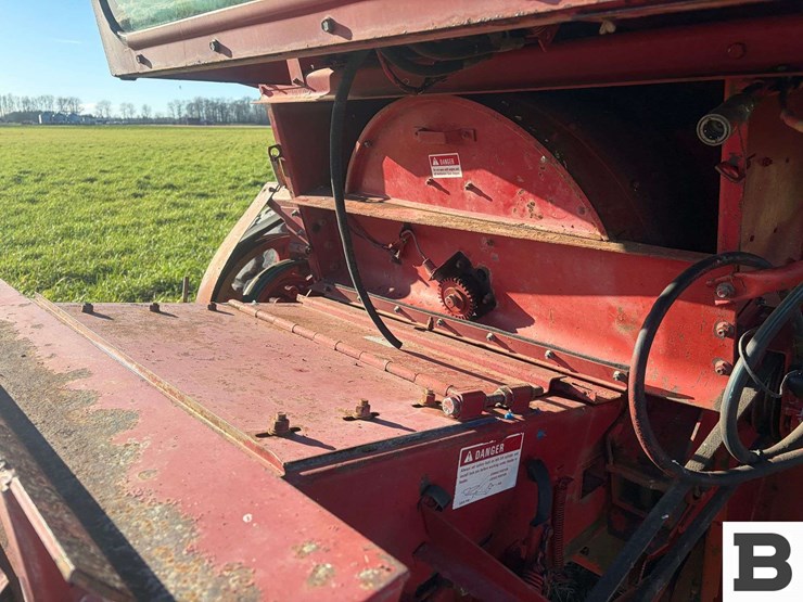 international-1440-image-7