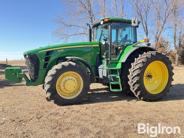2007-john-deere-8130-image-1