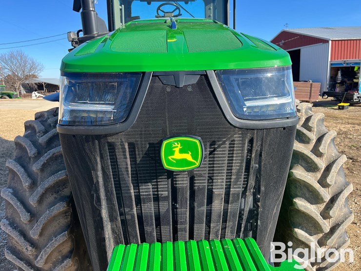 2022-john-deere-8r-310-image-16