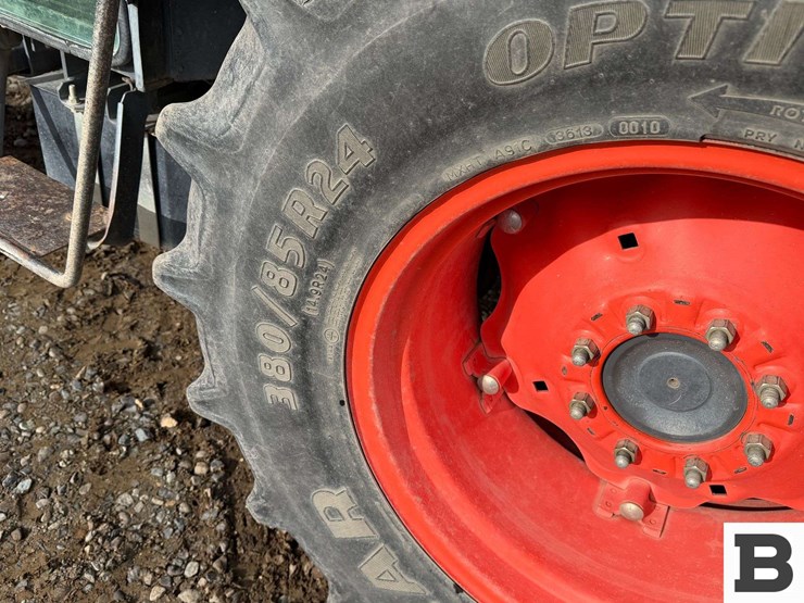 2014-kubota-m8540hd-image-16