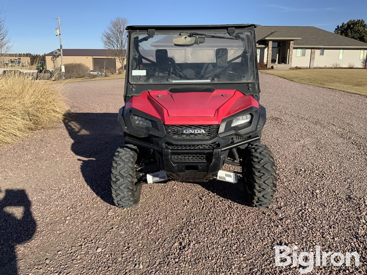 2020-pioneer-1000-image-2