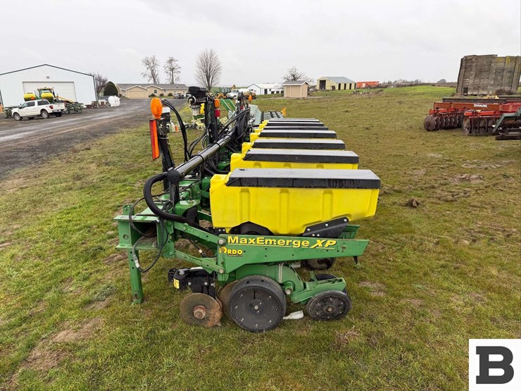 2008-john-deere-1700-image-3