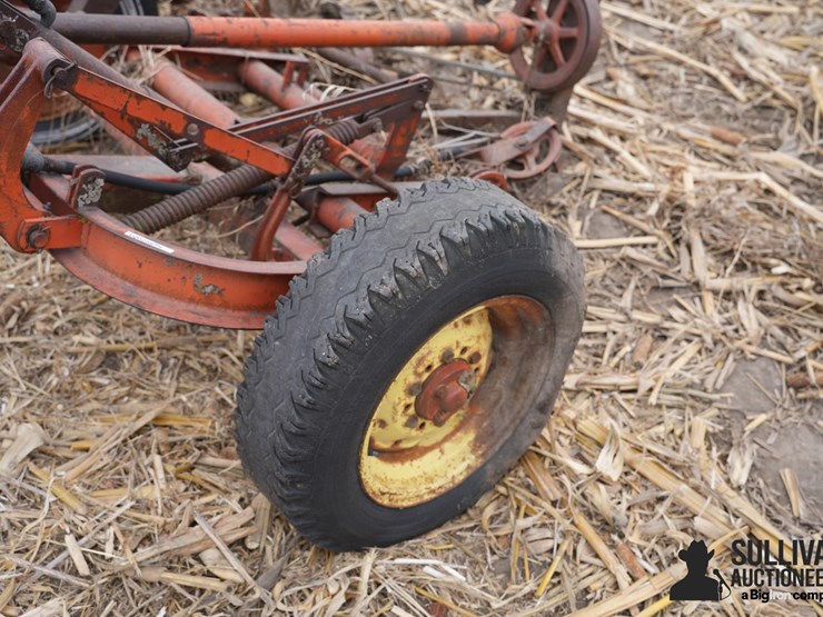 8'-sickle-bar-mower-on-cart-image-16