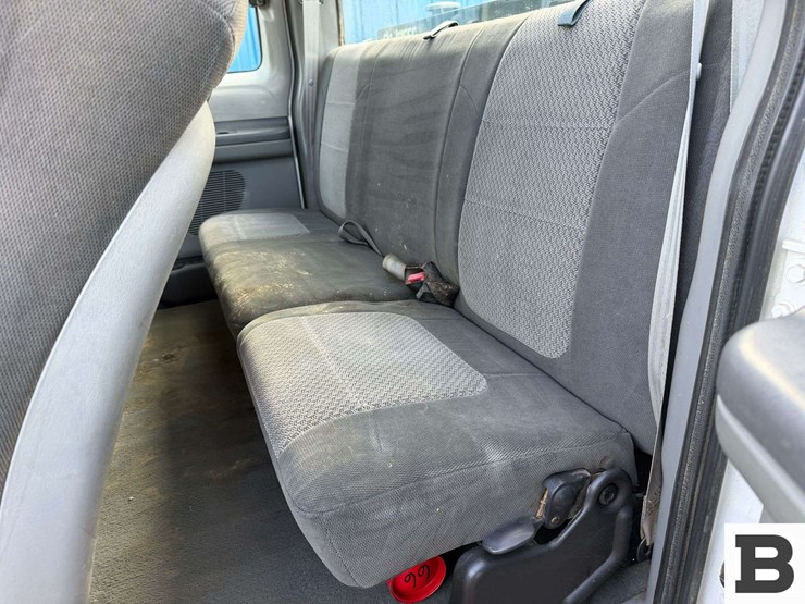 2002-ford-f250-image-36