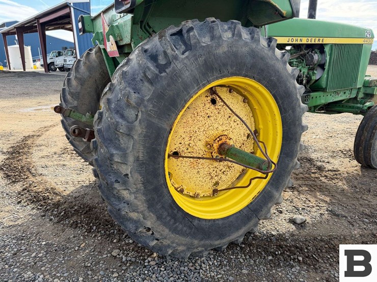 1975-john-deere-4430-image-37