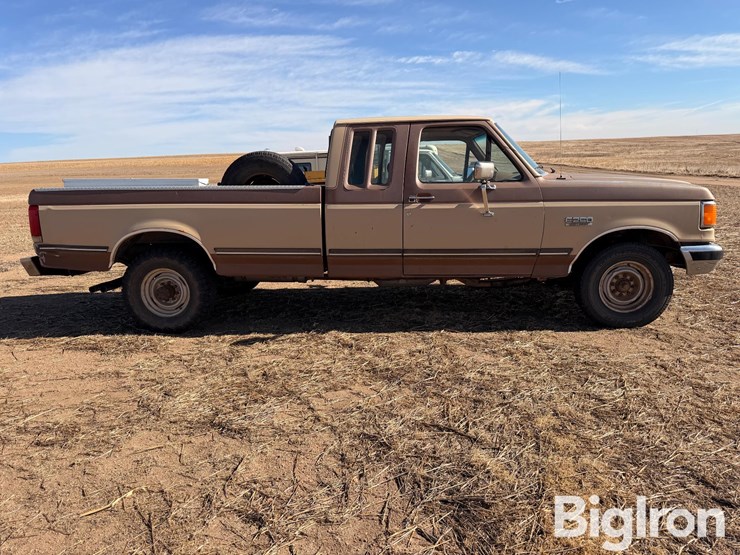 1988-ford-f250-xlt-lariat-image-4