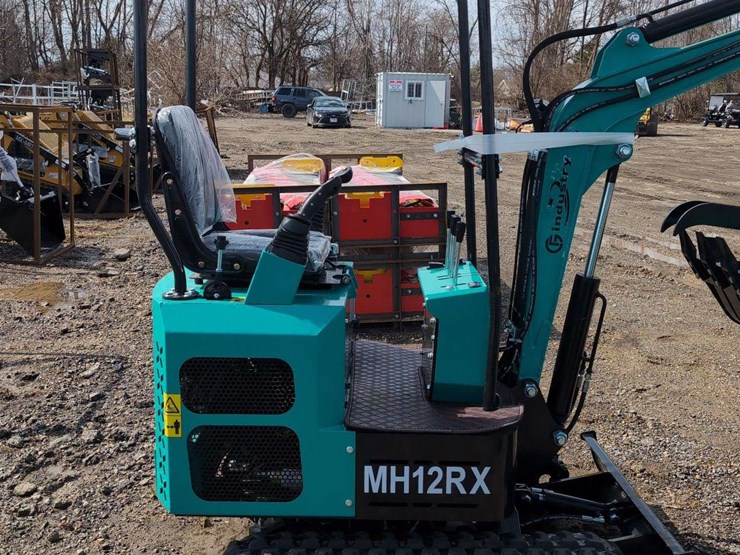 cfg-industrial-mini-excavator---mh12rx-image-4