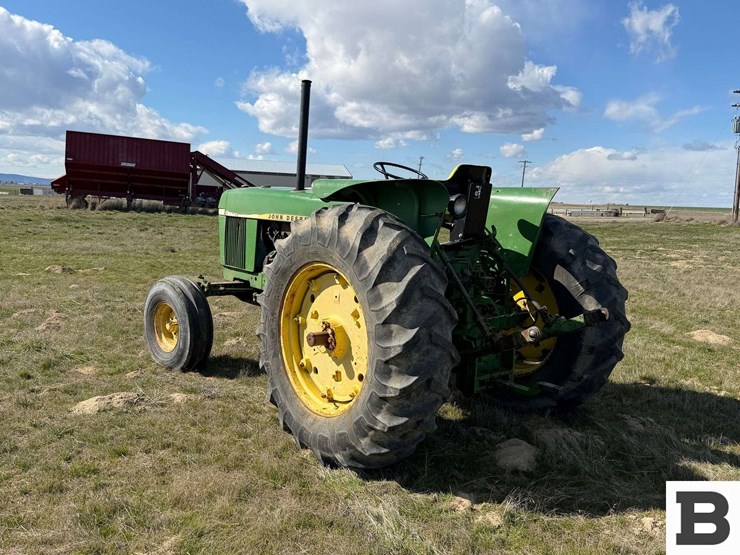 john-deere-2840-image-3