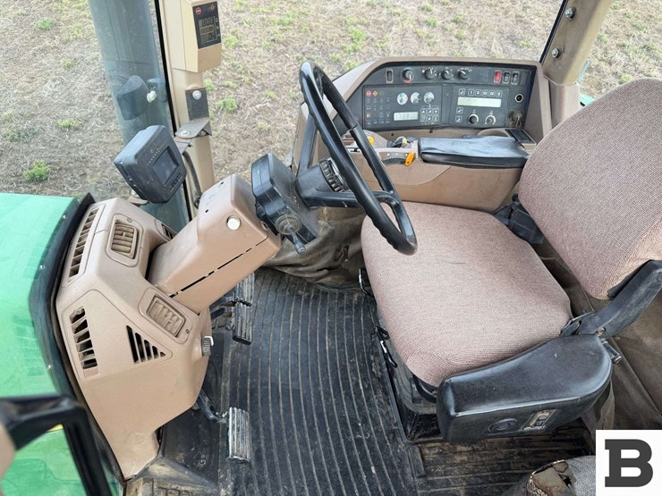 1995-john-deere-8300-image-82