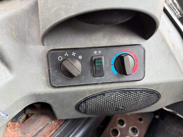 bobcat-s650-image-29