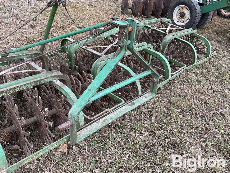 john-deere-pull-type-rotary-hoe-image-16