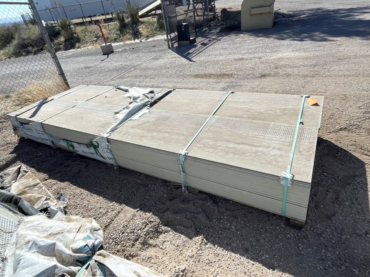 #4349-•-(appx.-90-pieces)-allura-vented-fiber-cement-24"-soffit-bundle-primed-with-cedar-grain-texture-image-3