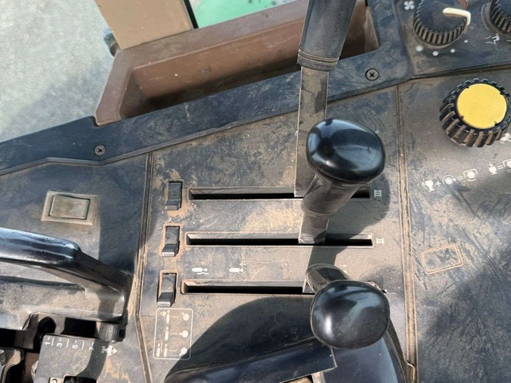 1994-john-deere-7800-image-61