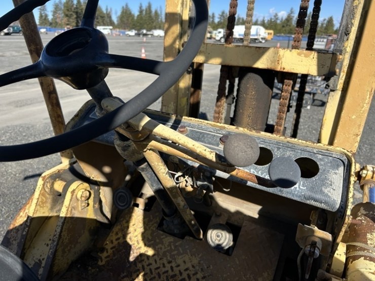 hyster-forklift-image-22