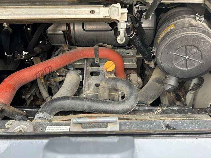 2018-takeuchi-tl12v2-image-15