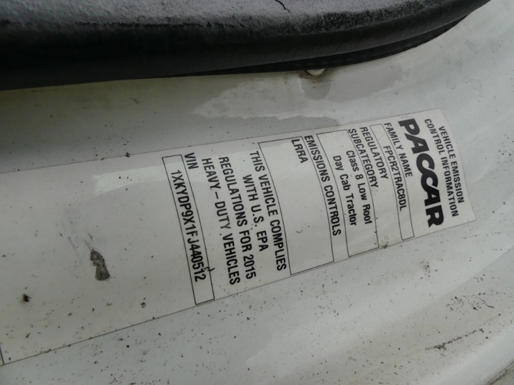 2015-kenworth-t680-image-15