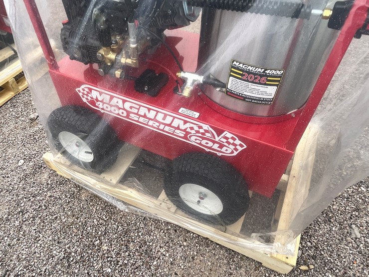 #4301-•-unused-hot-water-pressure-washer-image-9